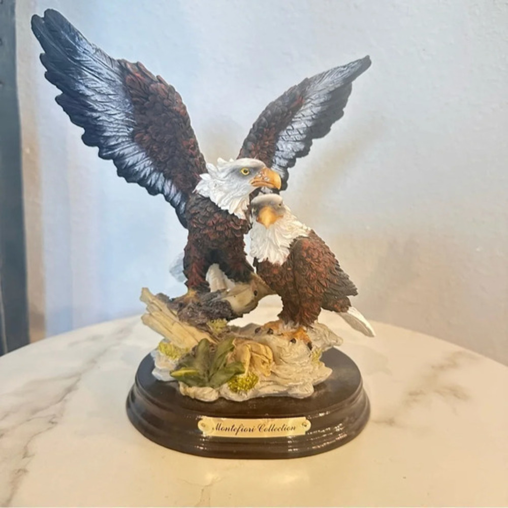 Montefiori Bald Eagle Figure